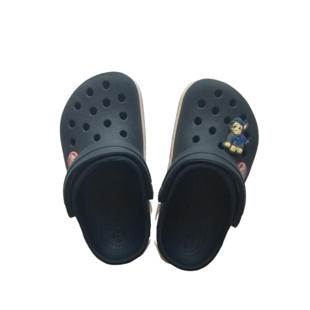 Crocs Crocband Youth Clogs in Navy Size 8.